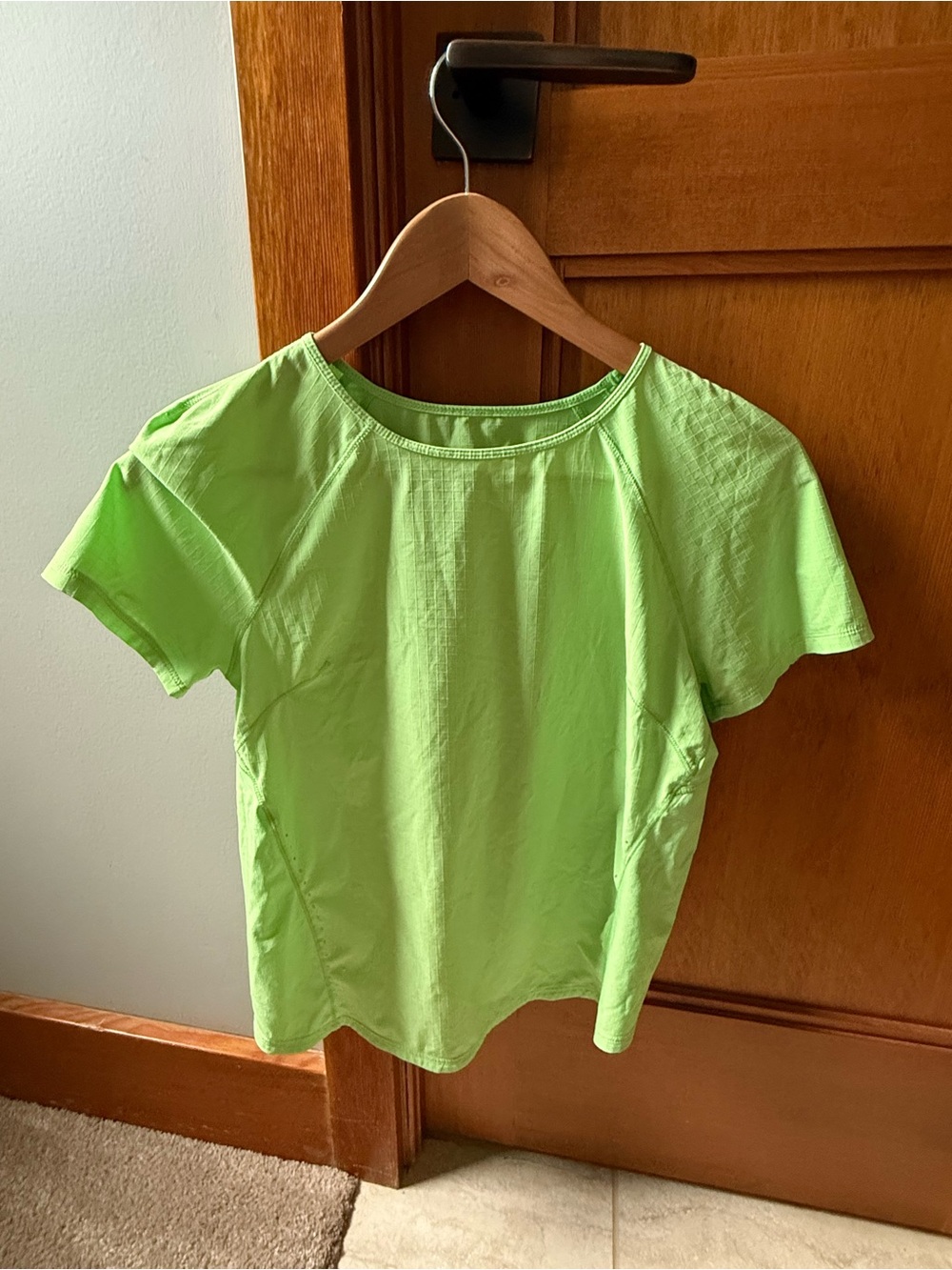 lululemon athletica lime green active tee